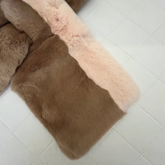 MaxMara Rabbit Fur Scarf - Blush Pink and Light Tan Colour - Authentic - Picture 6 of 16